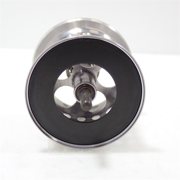 レボＬＴＺＡＥ７４レーシング左